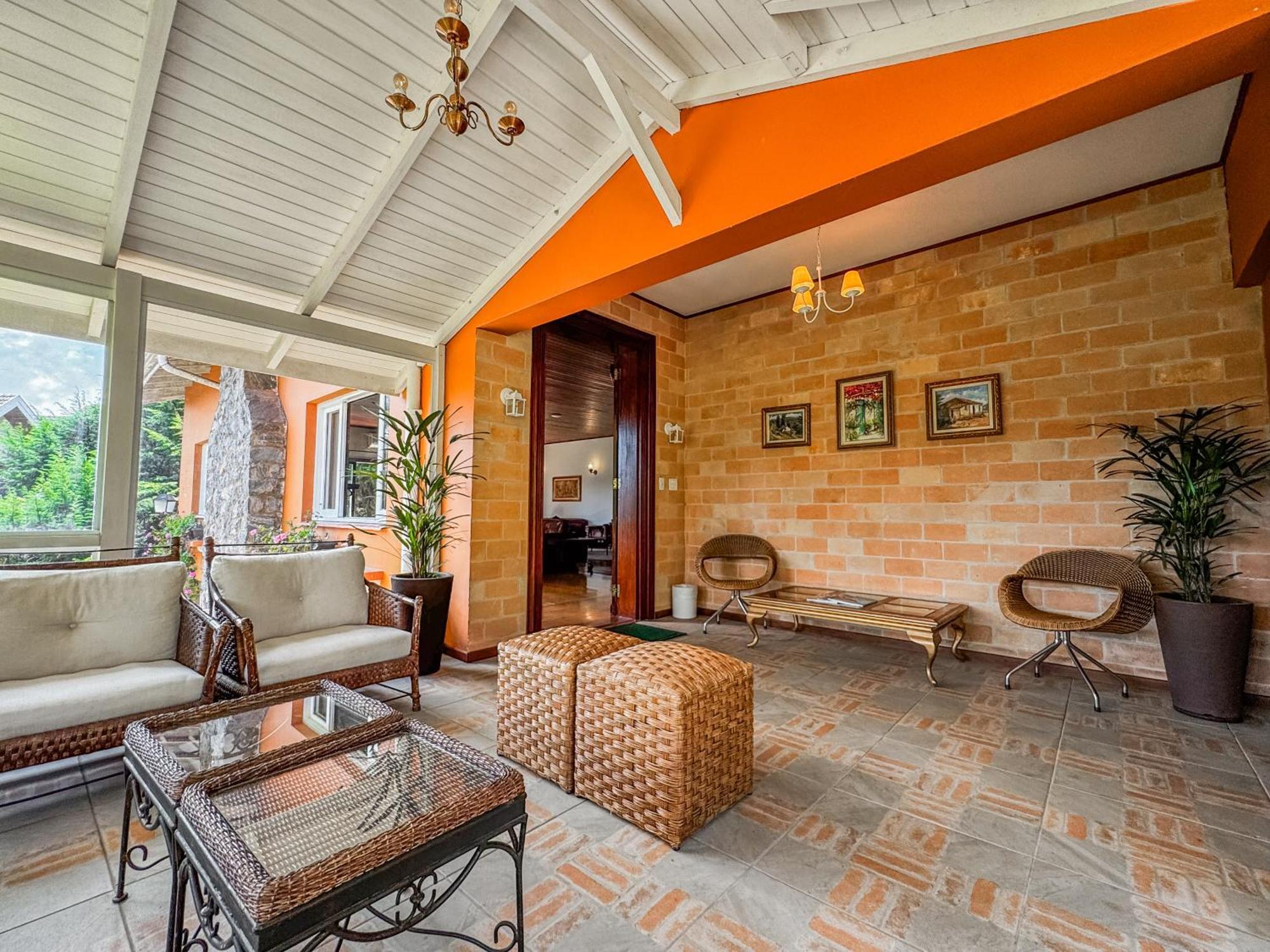 Pousada Victoria Villa By Nacional Inn - A 800 Metros Da Vila Capivari Campos do Jordão Buitenkant foto